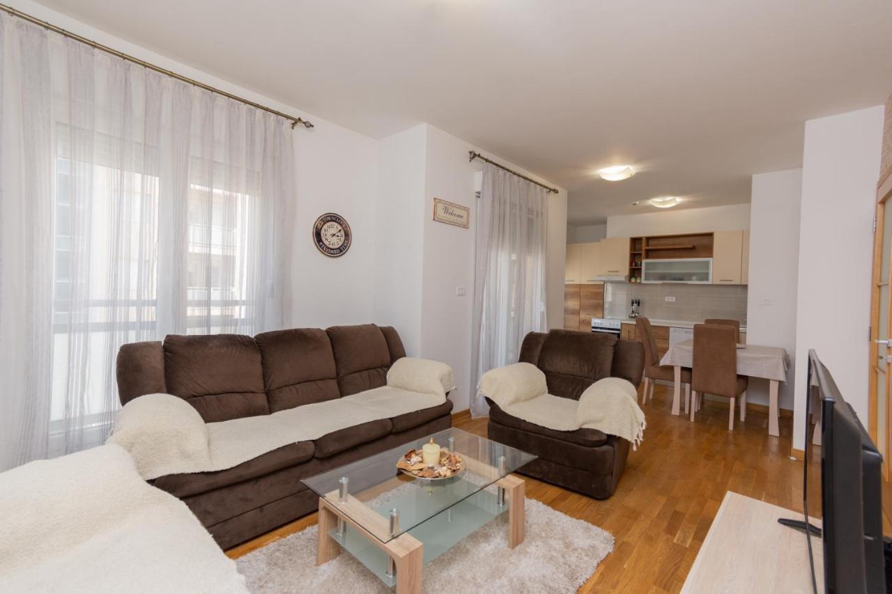 City Compass Apartment 2 Podgorica Kültér fotó