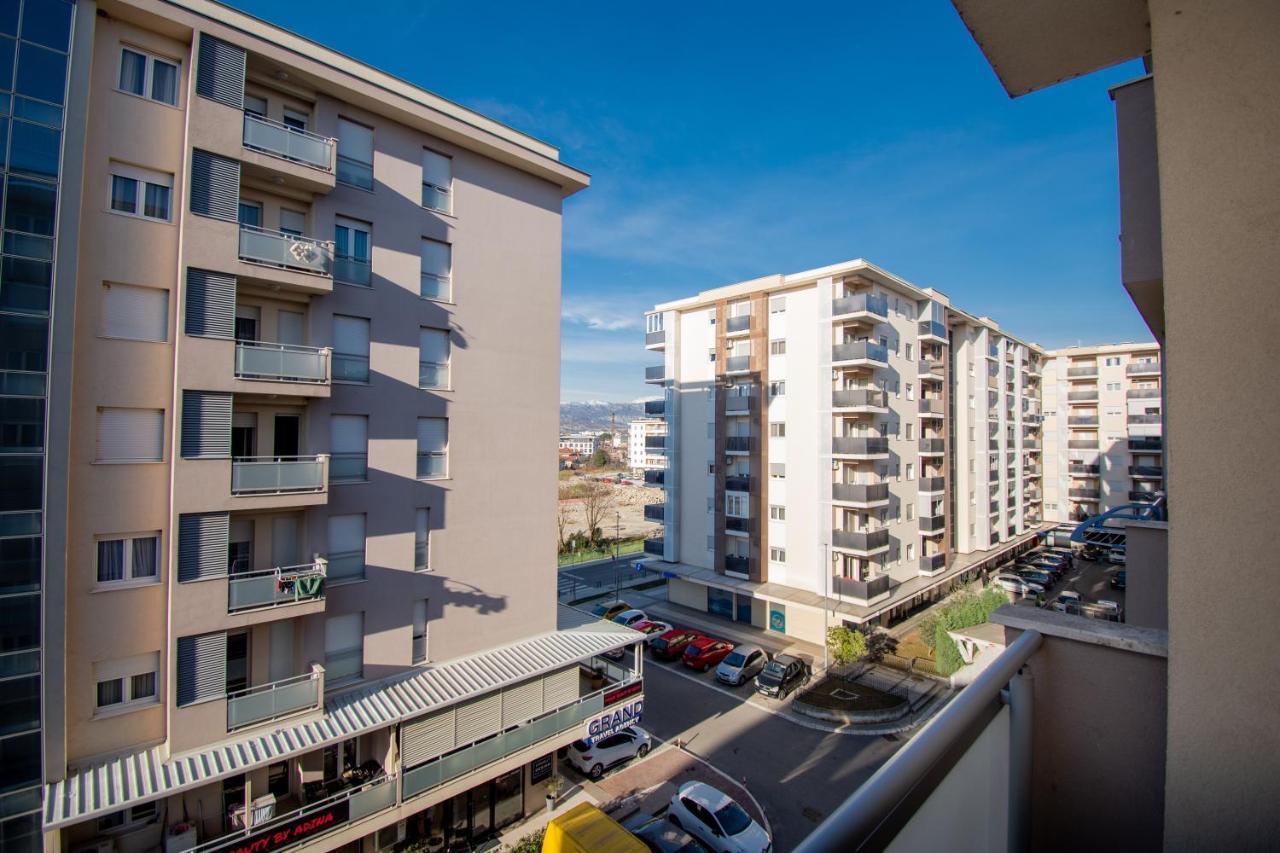 City Compass Apartment 2 Podgorica Kültér fotó