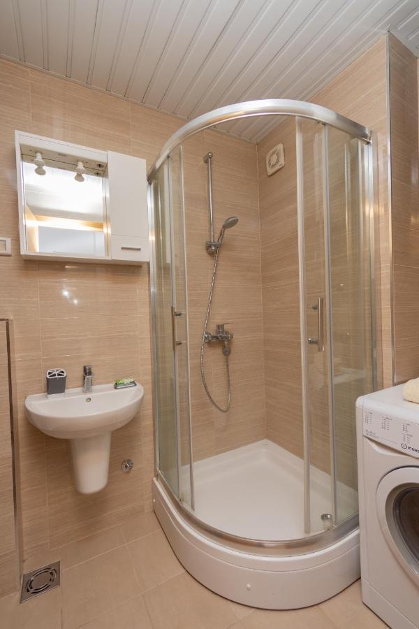 City Compass Apartment 2 Podgorica Kültér fotó